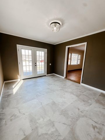 2404 Main Street, Pikeville, TN 37367