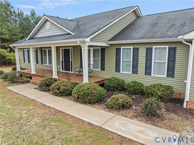 1397 Dorset Rd, Powhatan, VA 23139