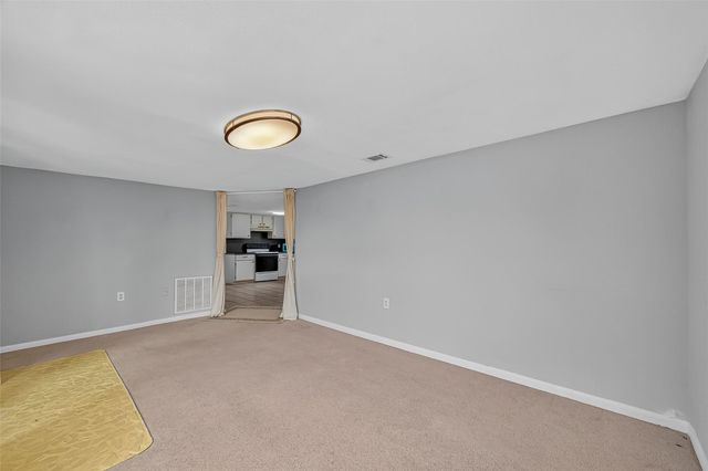1116 6th St, San Leon, TX 77539