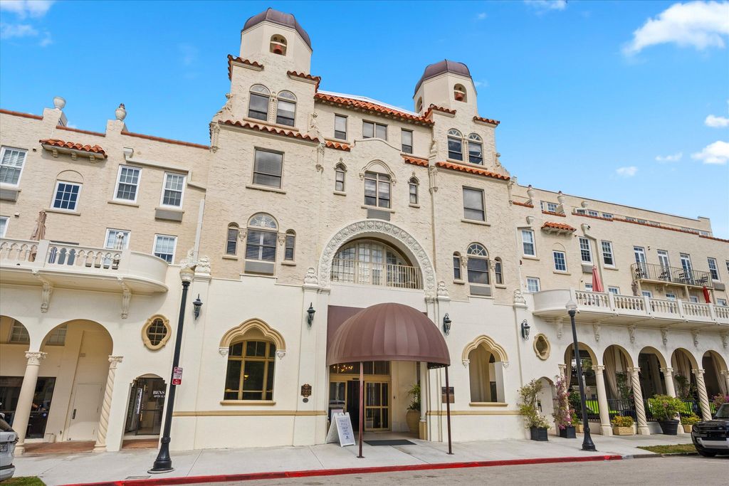 235 Sunrise Avenue 3032 & 3102, Palm Beach, FL 33480