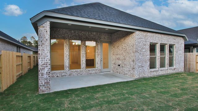 342 Prairie Warbler Street, Magnolia, TX 77354