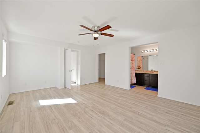 15 Scenic Mesa Road, Santa Fe, NM 87508