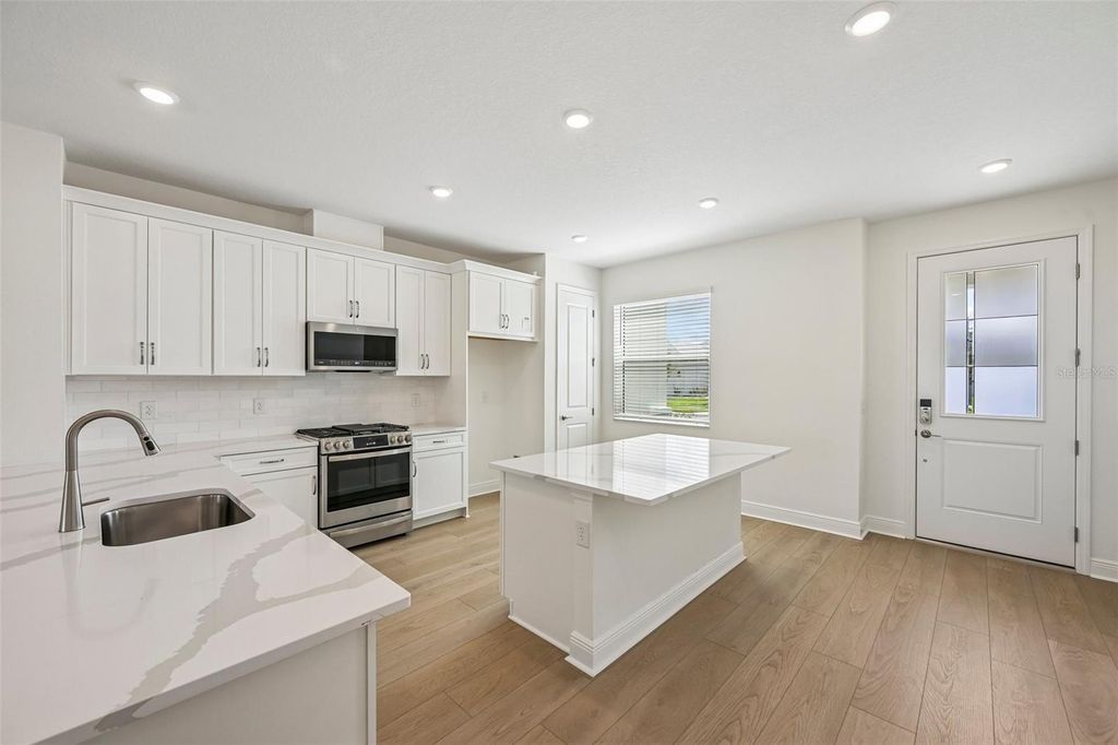 4458 SUNSET GARDEN STREET, BRADENTON, FL 34210 — photo 5