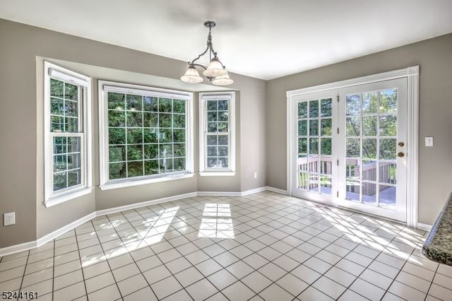 16 Manor Dr, Morris Twp., NJ 07960