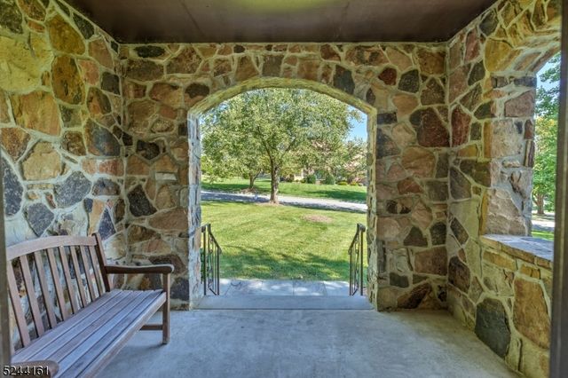 16 Manor Dr, Morris Twp., NJ 07960