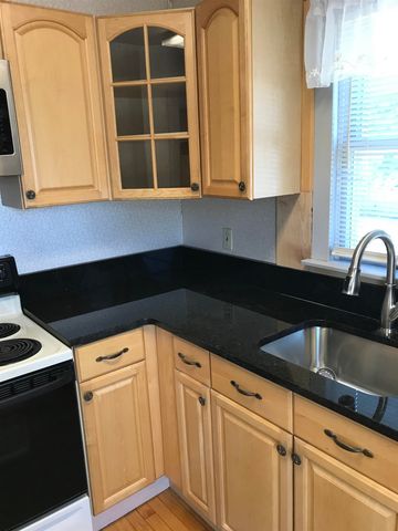 627 Central Avenue, Dover, NH 03820