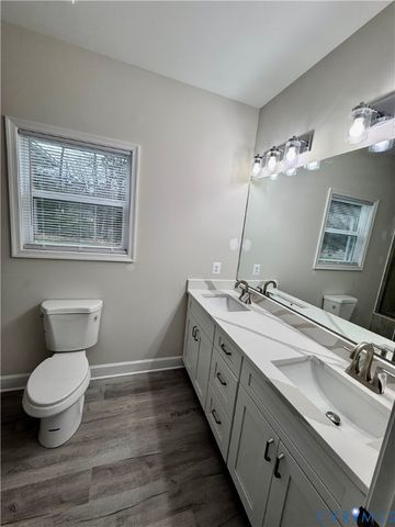 57 Otter Ln, Montross, VA 22520