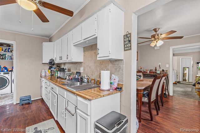 6501 Heyden Street, Dearborn Heights, MI 48127