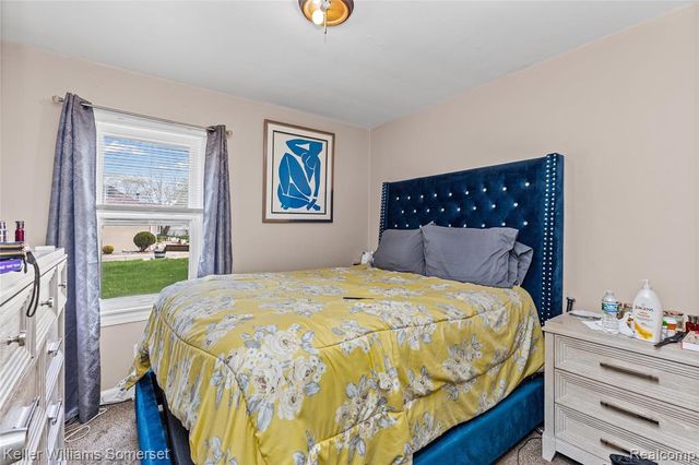 6501 Heyden Street, Dearborn Heights, MI 48127