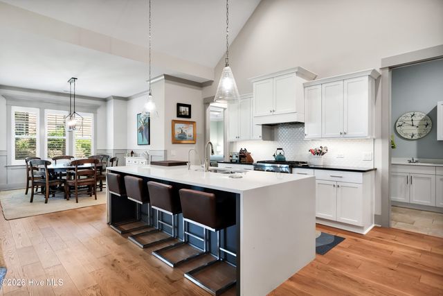 2758 Pinecrest Drive SE, Southport, NC 28461