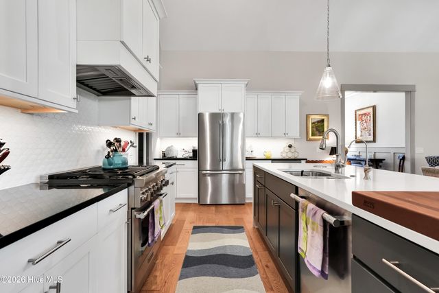 2758 Pinecrest Drive SE, Southport, NC 28461