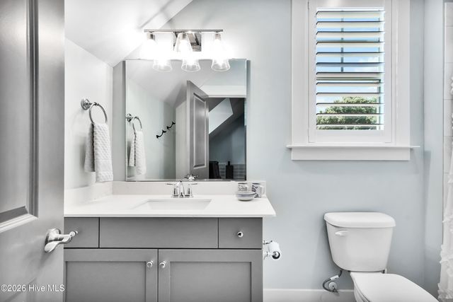 2758 Pinecrest Drive SE, Southport, NC 28461