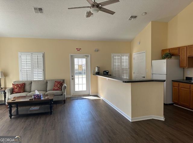 2191 Rockbridge Road 102, Stone Mountain, GA 30087