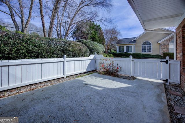 2191 Rockbridge Road 102, Stone Mountain, GA 30087