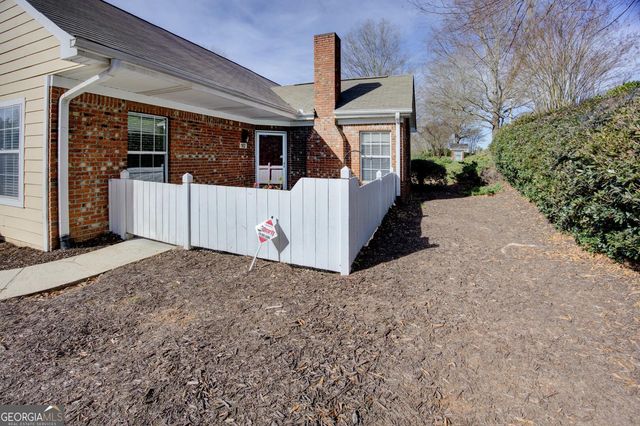 2191 Rockbridge Road 102, Stone Mountain, GA 30087