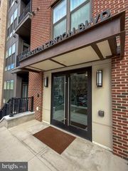 11200 RESTON STATION BLVD #208, Reston, VA 20190