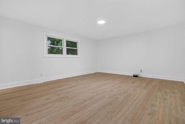 1923 CHAPEL AVE W, Cherry Hill, NJ 08002