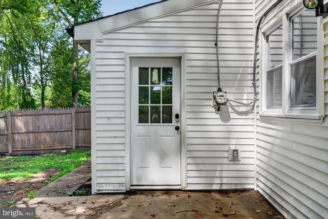 1923 CHAPEL AVE W, Cherry Hill, NJ 08002
