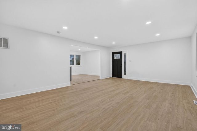 1923 CHAPEL AVE W, Cherry Hill, NJ 08002