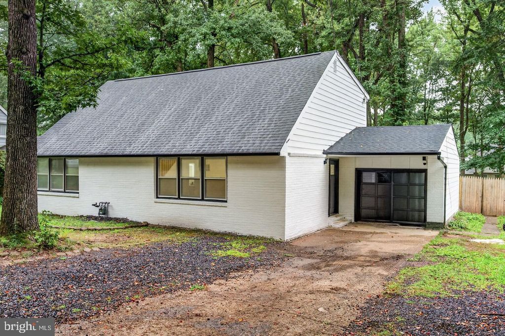 1923 CHAPEL AVE W, CHERRY HILL, NJ 08002 — exterior