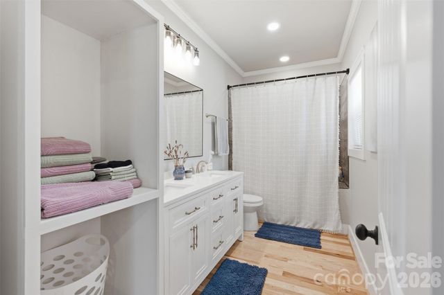 5712 Hoover Elmore Road, Vale, NC 28168