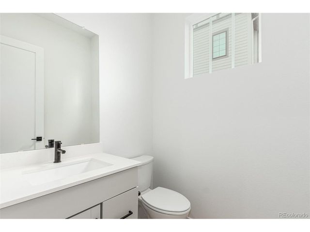 1826 Hickory Ave, Erie, CO 80516