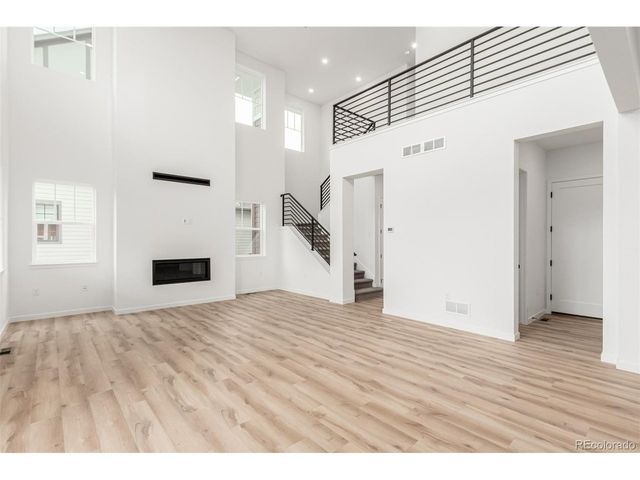 1826 Hickory Ave, Erie, CO 80516