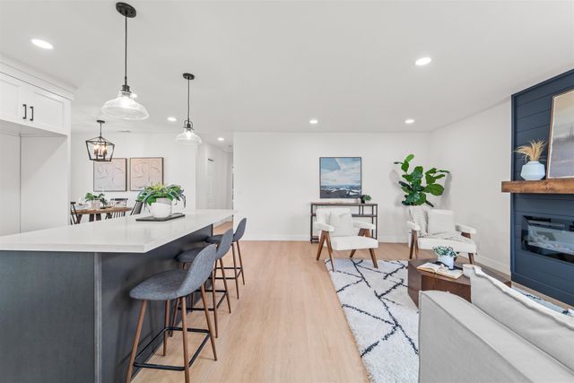 215 San Bernardino Ct, Bay Point, CA 94565