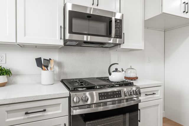 215 San Bernardino Ct, Bay Point, CA 94565