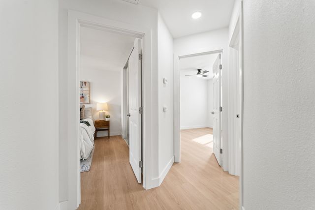 215 San Bernardino Ct, Bay Point, CA 94565