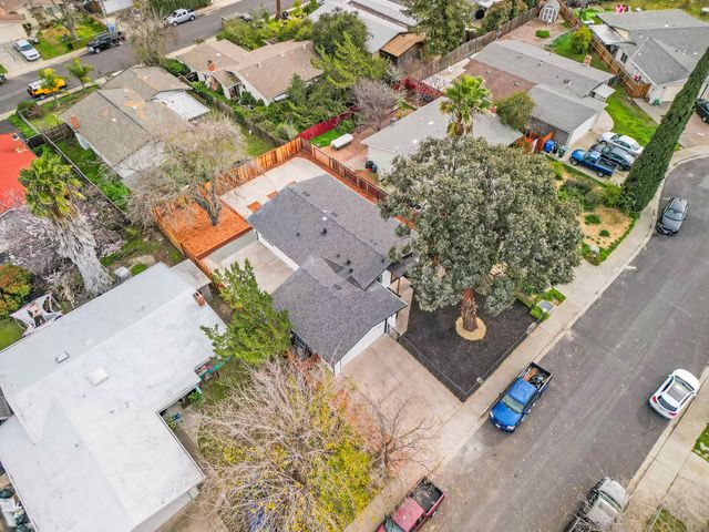 215 San Bernardino Ct, Bay Point, CA 94565