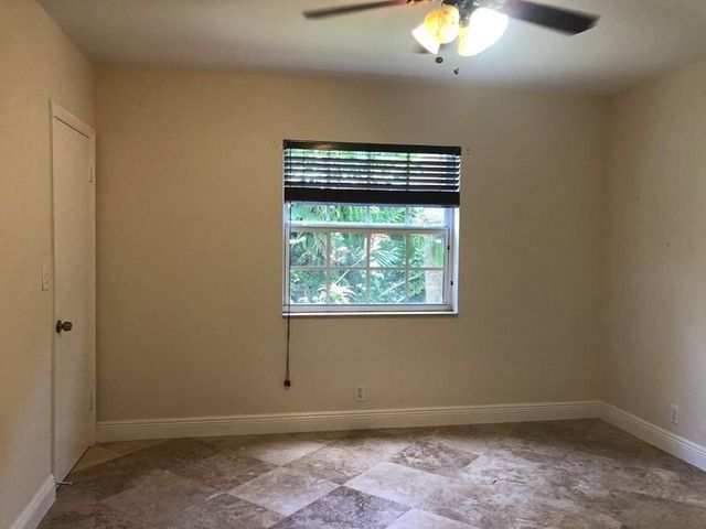 2424 SE 17th Street 103-B, Fort Lauderdale, FL 33316