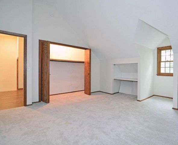 6448 Glenwood Avenue, Golden Valley, MN 55427