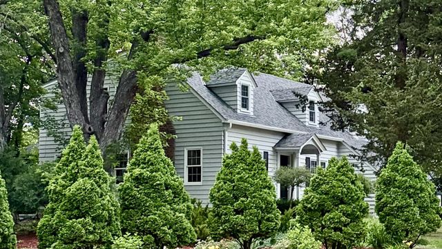 6448 Glenwood Avenue, Golden Valley, MN 55427