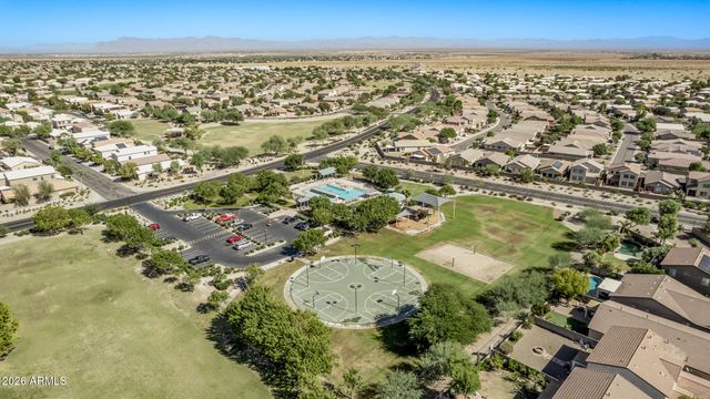 738 E SADDLE Way, San Tan Valley, AZ 85143