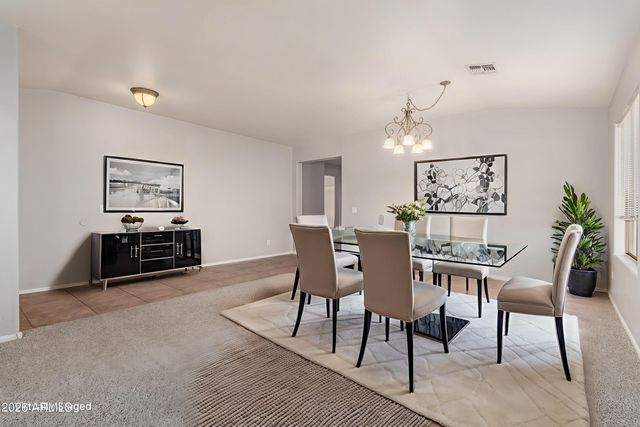 738 E SADDLE Way, San Tan Valley, AZ 85143