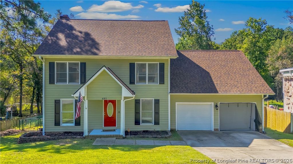 685 Georgetown Circle, Fayetteville, NC 28314 — exterior