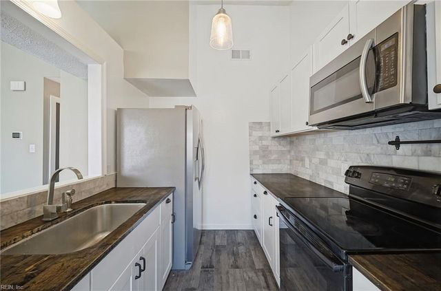 3506 Markham CT, Virginia Beach, VA 23453