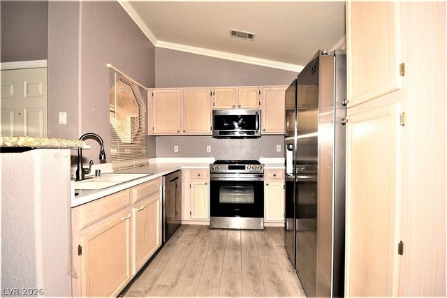 5415 West Harmon Avenue 2164, Las Vegas, NV 89103