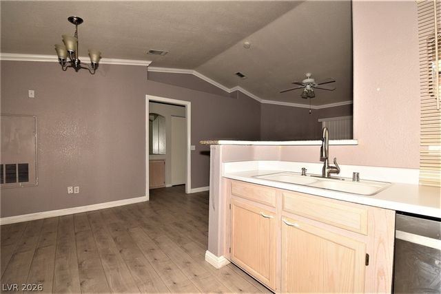 5415 West Harmon Avenue 2164, Las Vegas, NV 89103