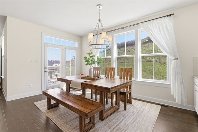 4454 Walnut Ridge Cir, South Fayette, PA 15057