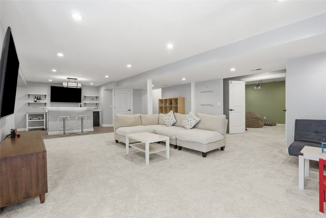 4454 Walnut Ridge Cir, South Fayette, PA 15057