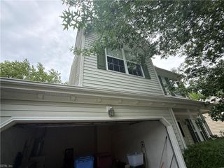 526 Windward DR, Chesapeake, VA 23320