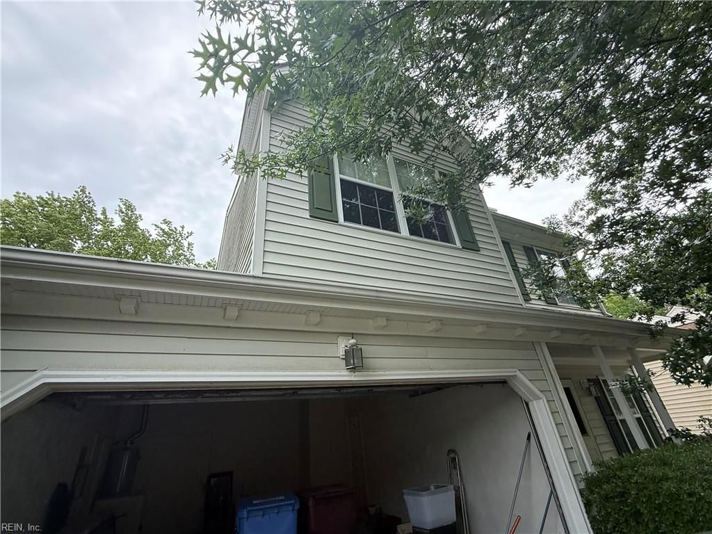 526 Windward DR, Chesapeake, VA 23320