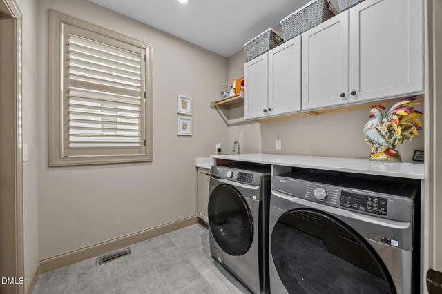 1748 Deacon Falls Way, Wendell, NC 27591