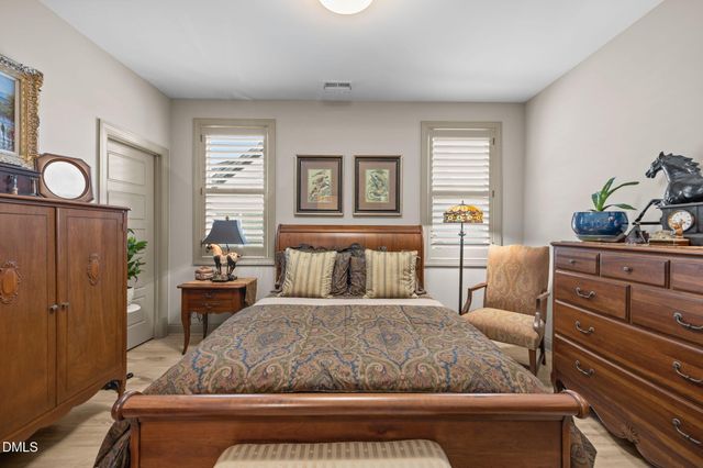 1748 Deacon Falls Way, Wendell, NC 27591