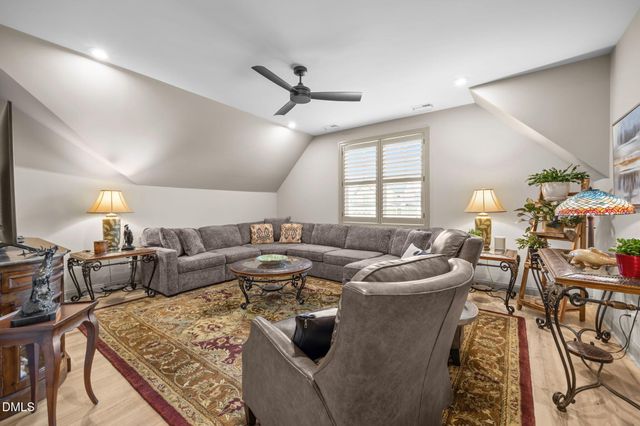 1748 Deacon Falls Way, Wendell, NC 27591