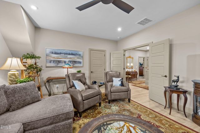 1748 Deacon Falls Way, Wendell, NC 27591