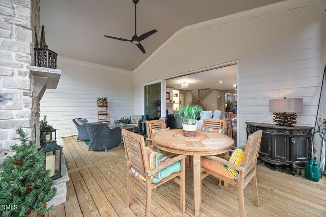 1748 Deacon Falls Way, Wendell, NC 27591