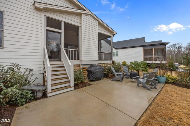 1748 Deacon Falls Way, Wendell, NC 27591